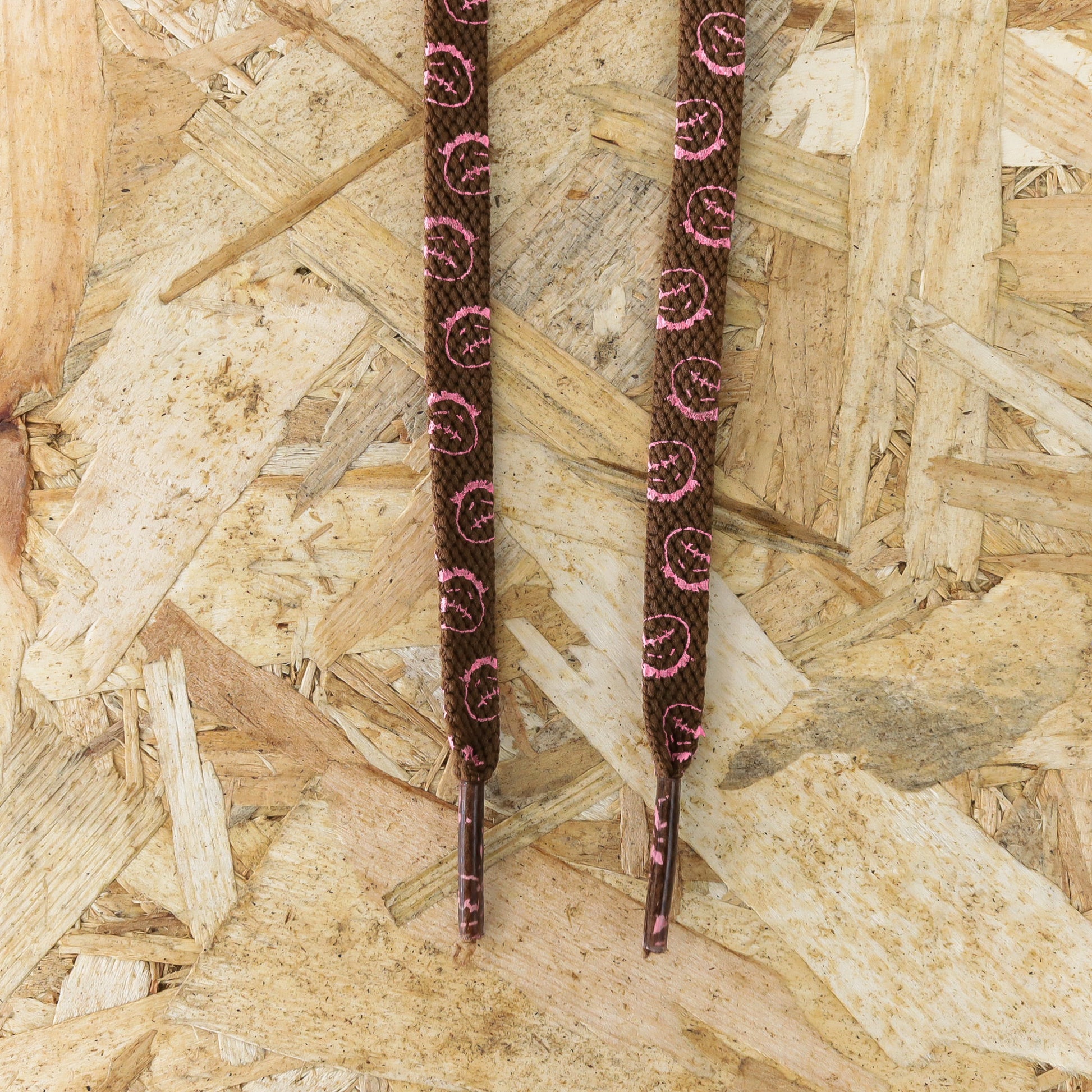 Accessoires pour baskets - lacets plats blanc et noir pour nike air force 1 customs travis scott cactus jack astroworld sneakeaze customs skz