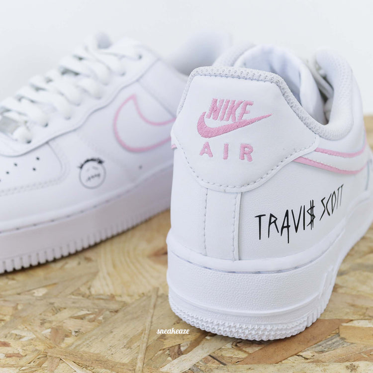 Baskets nike air force 1 AF1 travis scott astroworld cactus jack sneakeaze skz custom