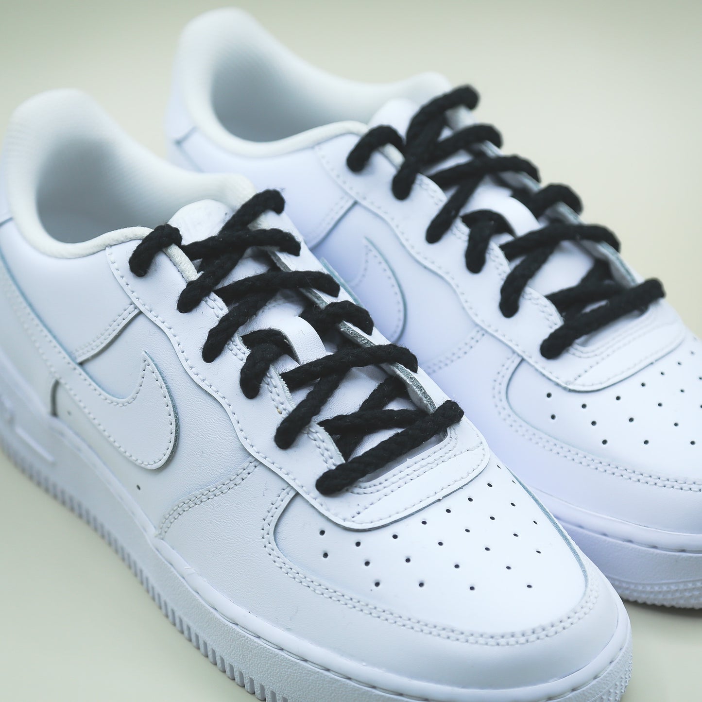 accessoires pour sneakers baskets nike air force 1 custom lacet corde beige sneakeaze customs skz