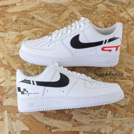 Baskets Nike Air force 1 custom - personnalisation sur-mesure gt sport renault sport clio - sneakeaze customs skz