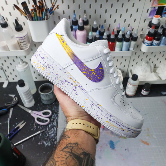 nike air force one custom lakers baskets custom nba sneakers personnalisées lebron james kobe bryant 