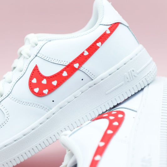 nike air force 1 custom fille theme amour coeurs saint valentin