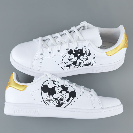 Adidas Stan Smith blanche personnalisée avec personnages Disney peints à la main