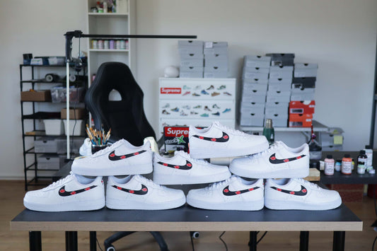 sneakers nike air force 1 custom anime naruto création artisanale