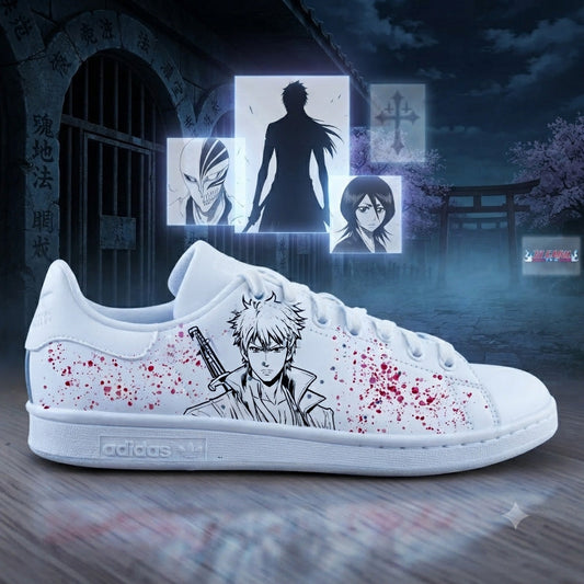 Vue latérale de Stan Smith personnalisée Ichigo réalisée par Sneakeaze Customs