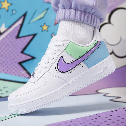 Custom sneakers Air Force 1 avec swoosh violet et détails pastel