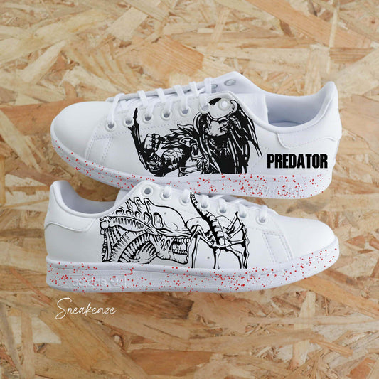 Stan Smith personnalisées Predator vs Alien – chaussures personnalisées avec dessin pour fan de science-fiction