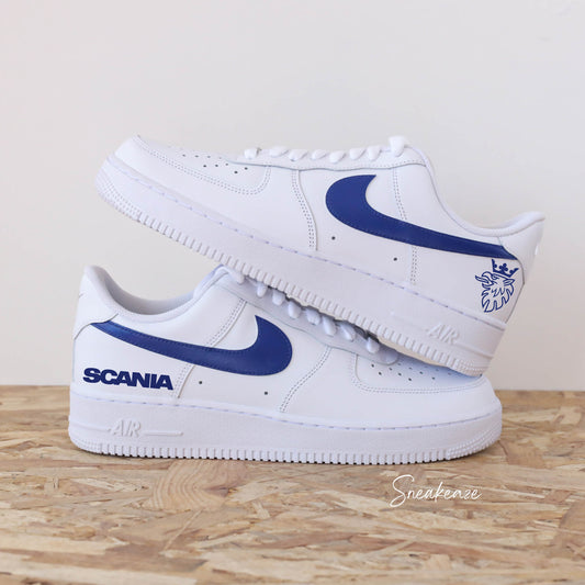 Baskets nike personnalisées Air force 1 custom sur-mesure "scania" sneakeaze custom skz