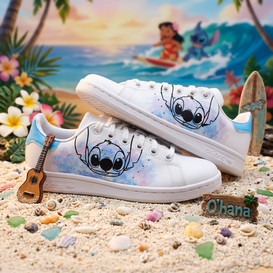 Sneakers personnalisées Stitch peintes à la main