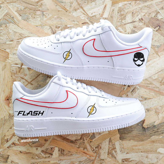 baskets nike personnalisées Air force 1 custom sur-mesure The flash barry allen dc comics batman sneakeaze custom skz