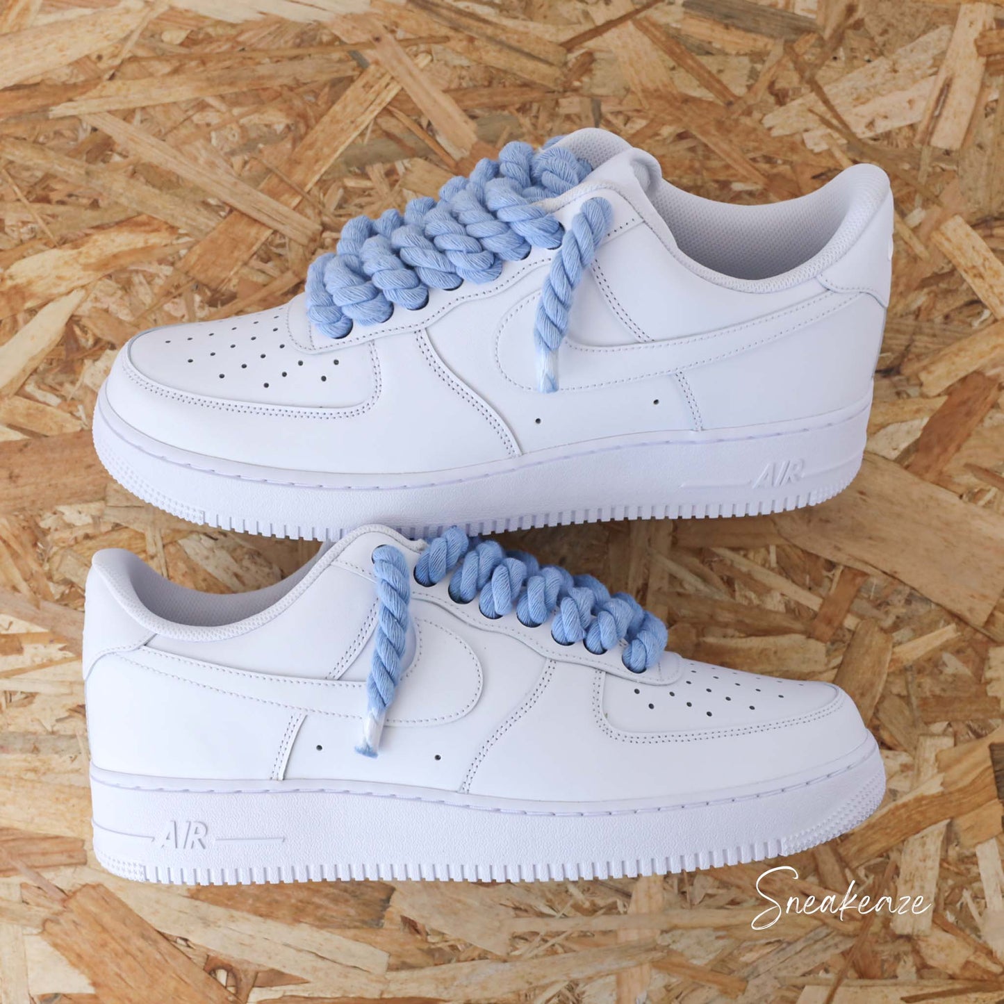 Baskets Nike Air Force 1 custom Lacets Corde unc blue