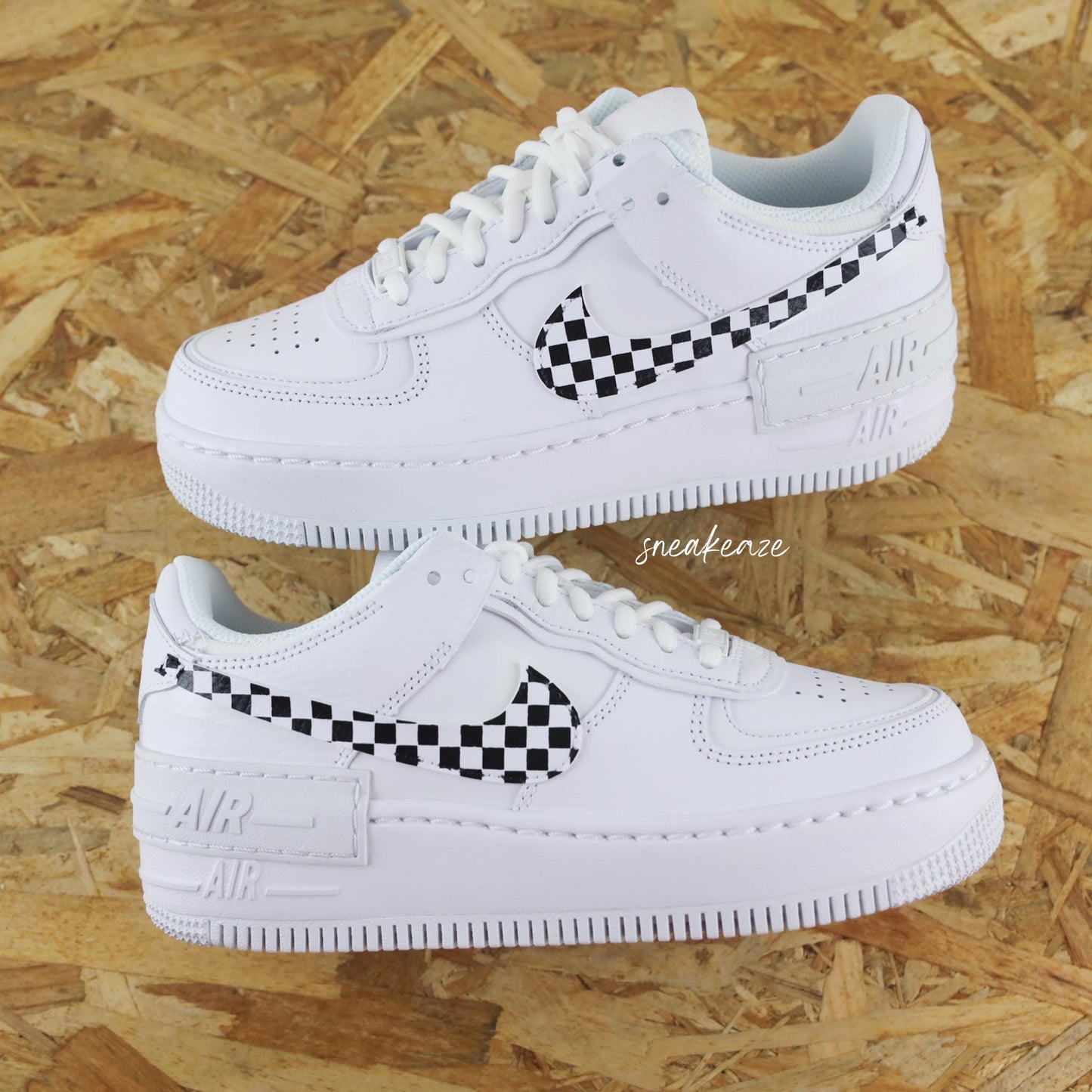 Baskets personnalisées Nike Air Force 1 Shadow custom swoosh noir et damier style drapeau de course F1 formule  1 Moto GP