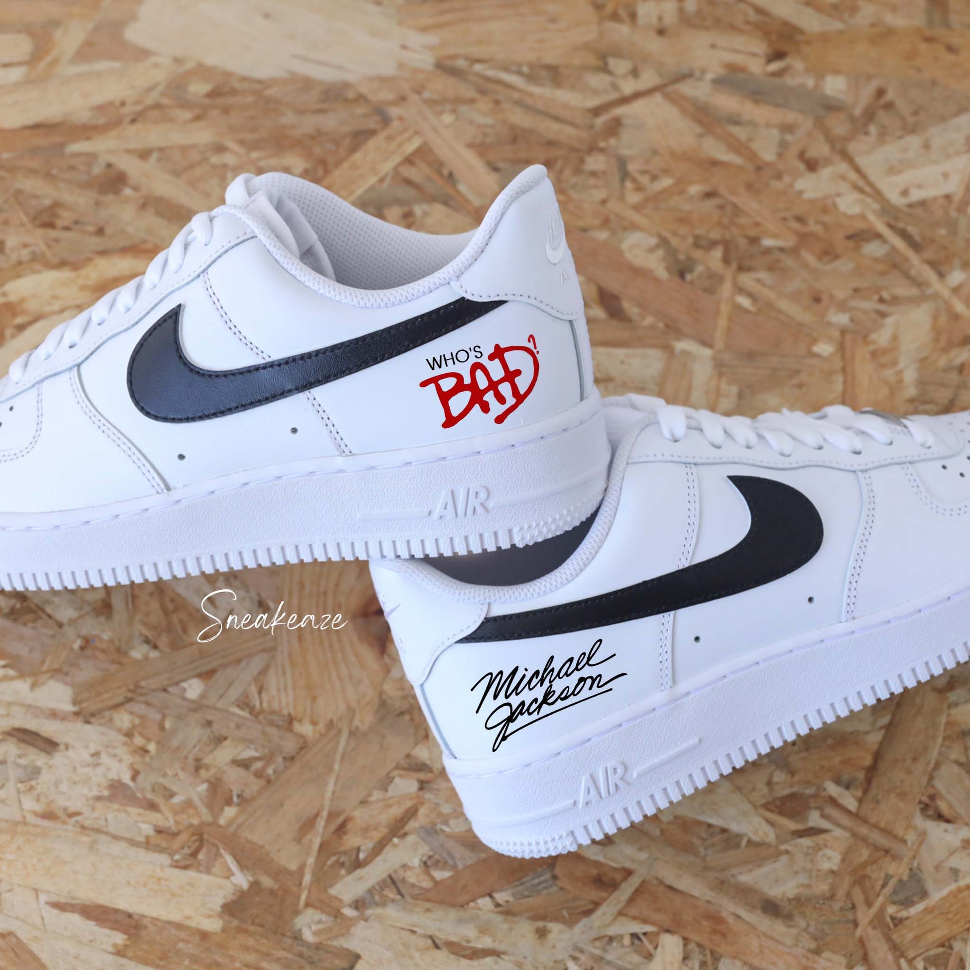 Baskets Nike Air force 1 michael jackson peint à la main avec swoosh noir - sneakeaze customs 