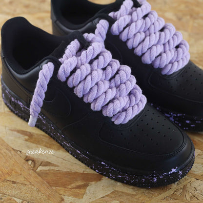 baskets nike air force 1 black custom rope laces splash - lacets corde violet pastel chaussures personnalisées pour homme et femme sneakeaze gros lacets skz custom