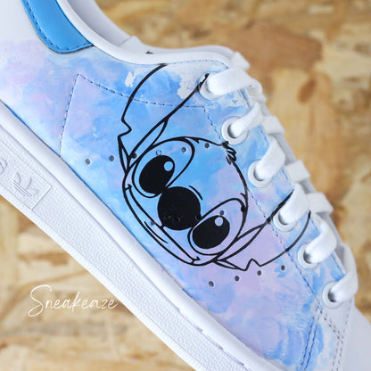 Baskets personnalisées à la main Adidas stan smith custom lilo et stitch dessin animé disney extraterrestre sneakeaze custom skz