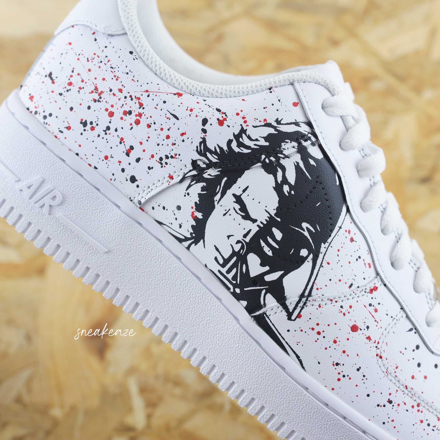 baskets Nike air force 1 custom dessin peint à la main star wars dark vador et maitre yoda jedi sneakeaze custom skz