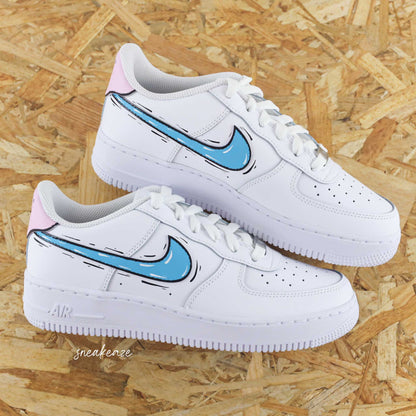 Baskets Nike Air Force 1 custom Cartoon swoosh couleur bleu turquoise et rose clair