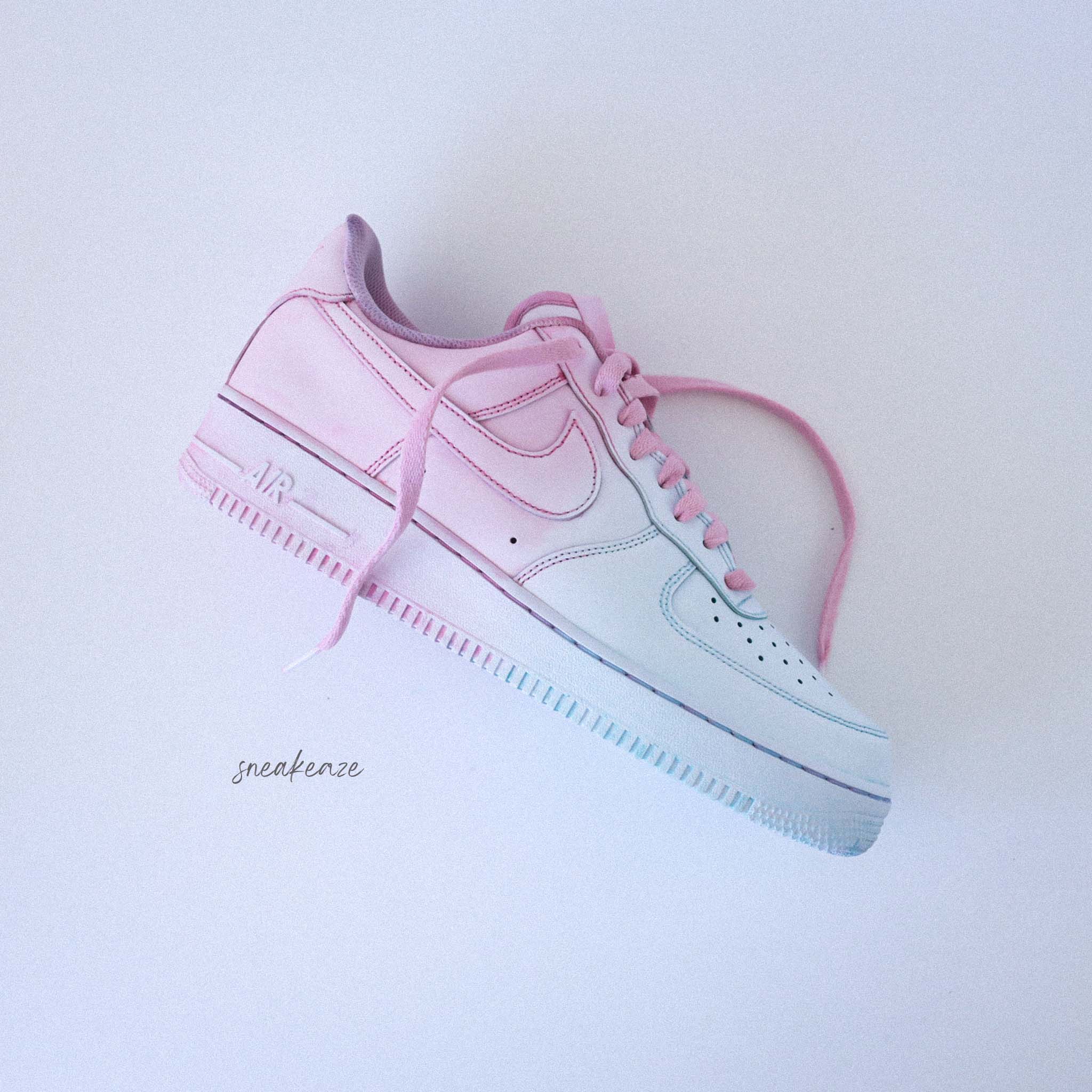 Sneakers Nike Air Force 1 custom Dip Dye baskets AF1 hype dyed teint a la main degrade pastel SNEAKEAZE CUSTOMS