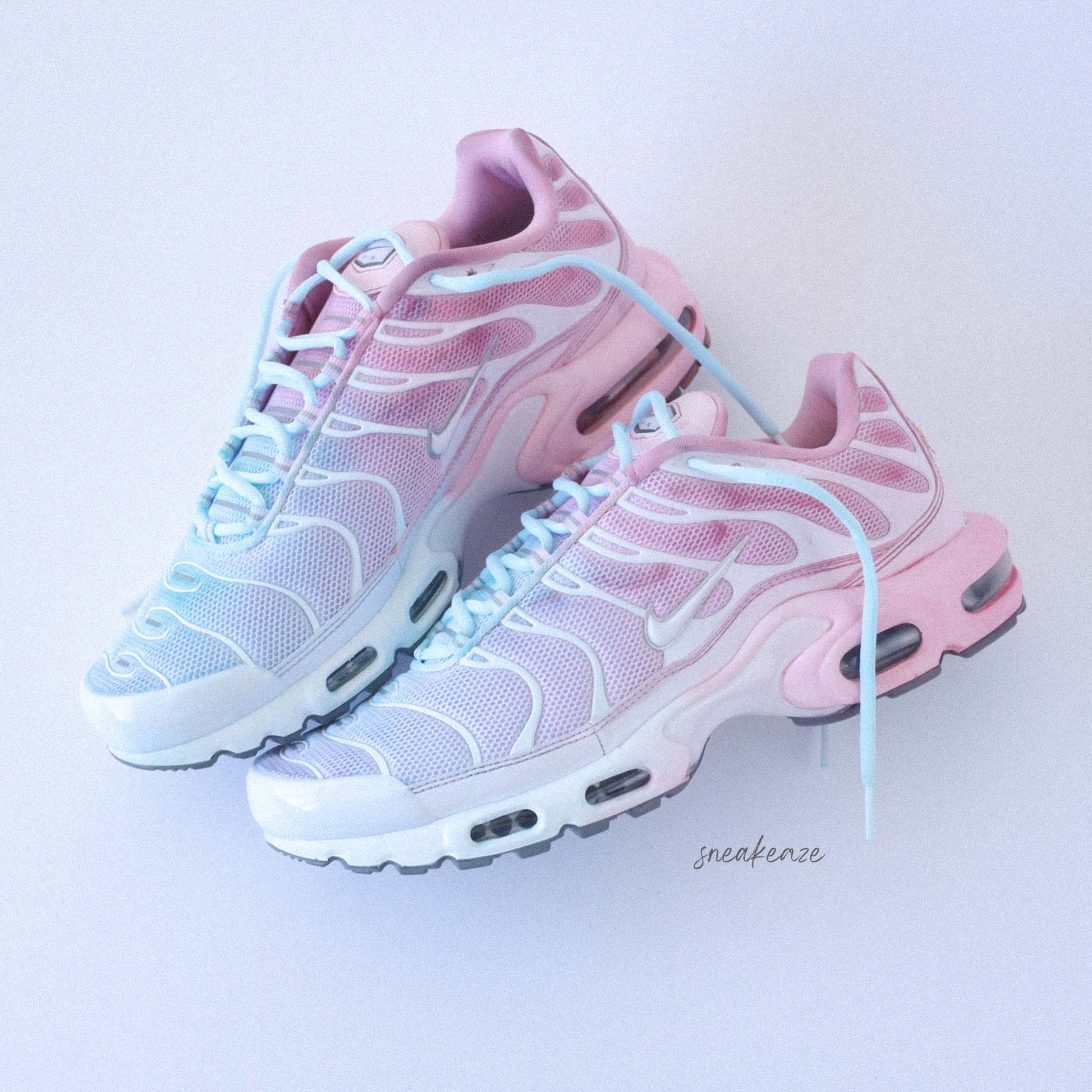 Sneakers Nike Air Max Plus TN custom Dip Dye chaussures tuned