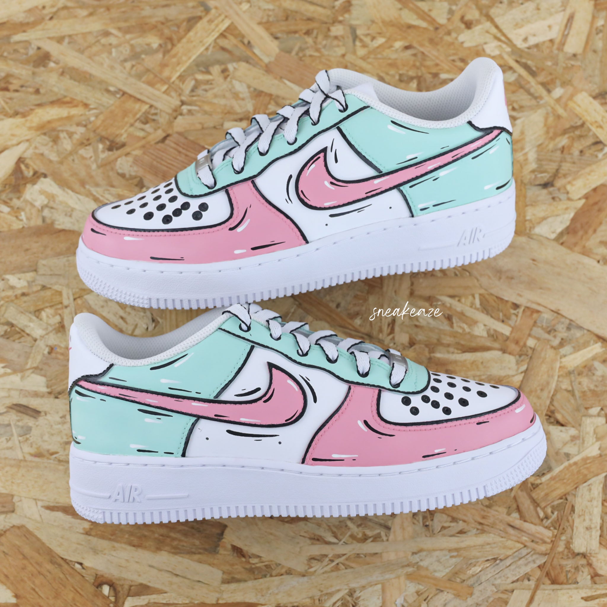 Nike Air Force One custom Sneakers pastel personnalisees SNEAKEAZE CUSTOMS