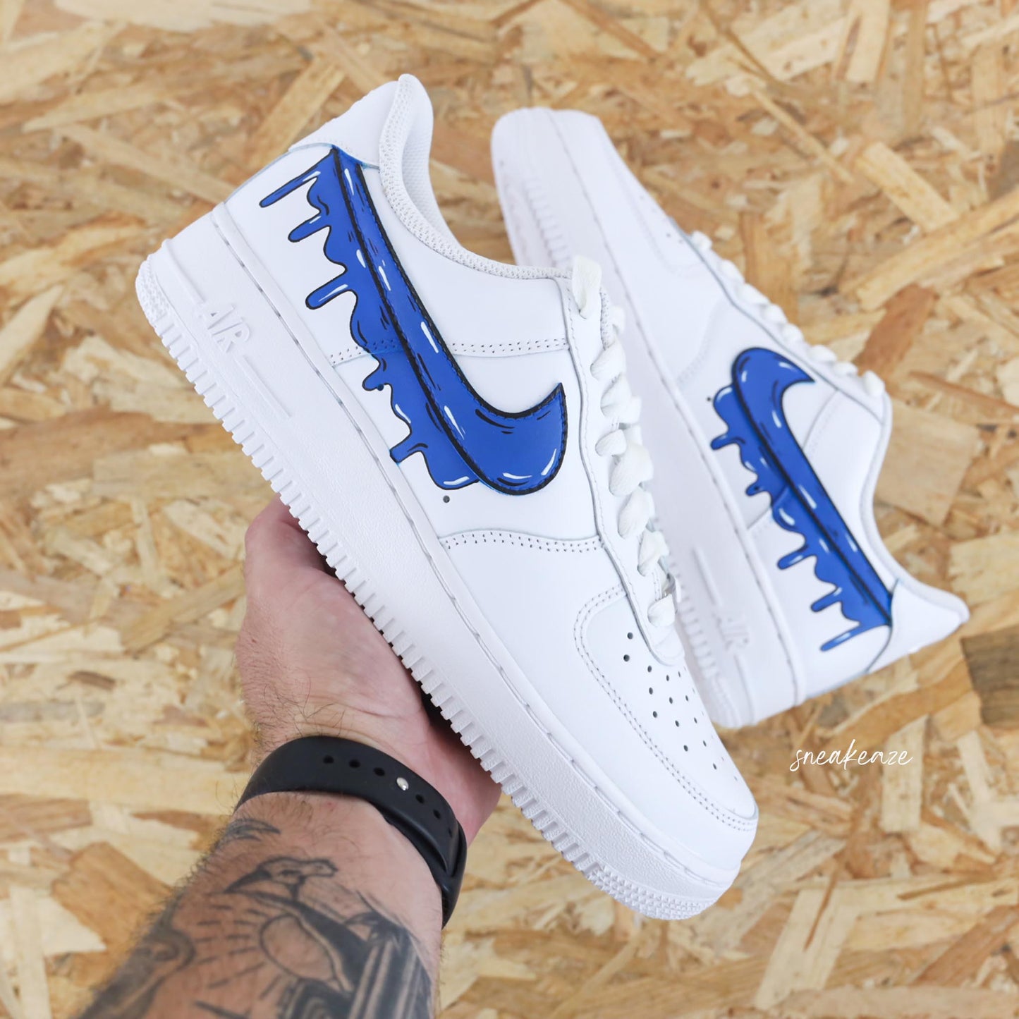 baskets nike air force 1 custom cartoon drip red sketch sneakeaze customs sneakers personnalisées