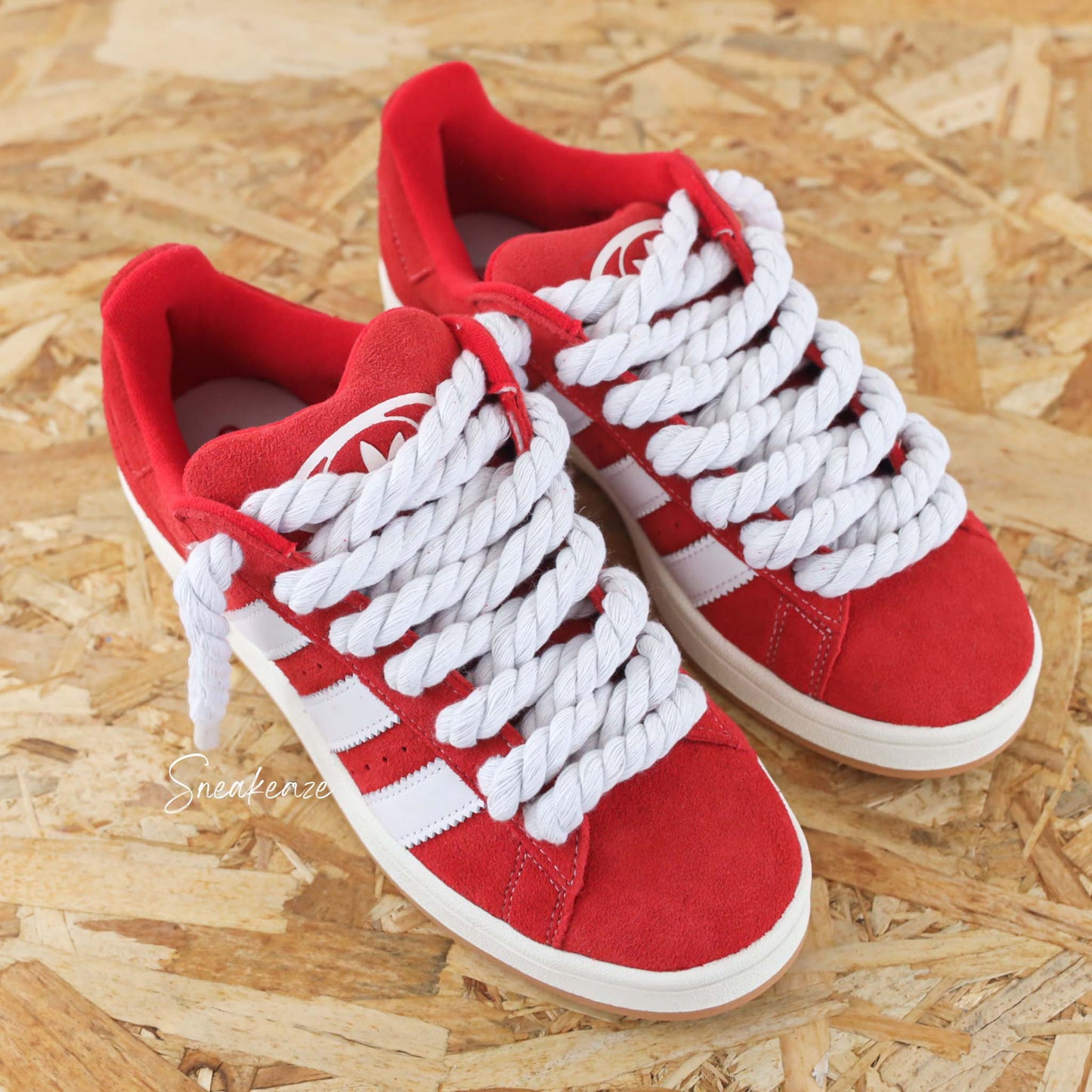 baskets Adidas Campus 00S rouge custom - chaussures personnalisées rope laces gros lacets custom sneakeaze custom skz