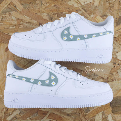 nike Air Force 1 custom flower daisy marguerites vert de gris et autres couleurs Baskets AF1 personnalisées à la main unisexe sneakeaze