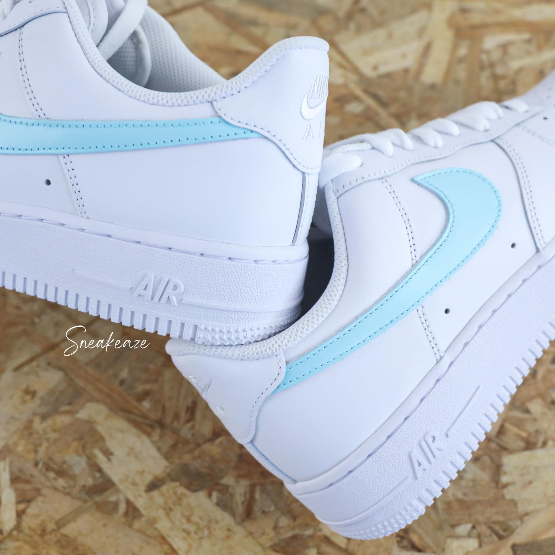 Nike Air Force Turquoise Sneakers Custom AF1 pastel pour femme