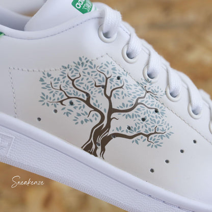 Adidas Stan Smith Custom olivier arbre de provence peint à la main - sneakers personnalisé adidas unisexe dessin sud de la france sneakeaze custom