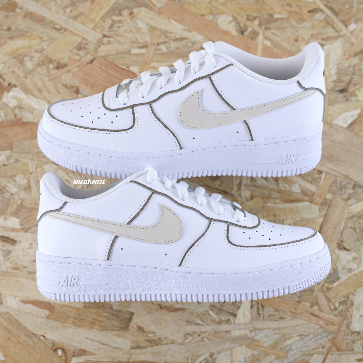 baskets air force 1 custom AF1 outline beige pastel sneakeaze customs skz