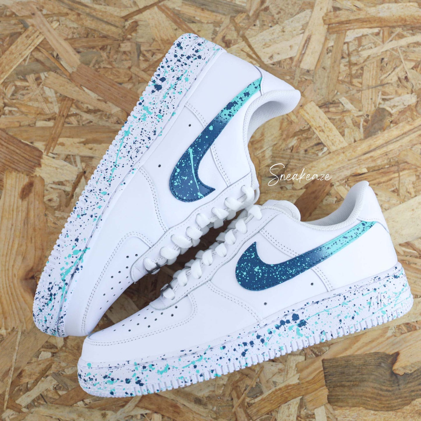 baskets nike air force 1 custom splash bleu  turquoise sneakers af1 sneakeaze