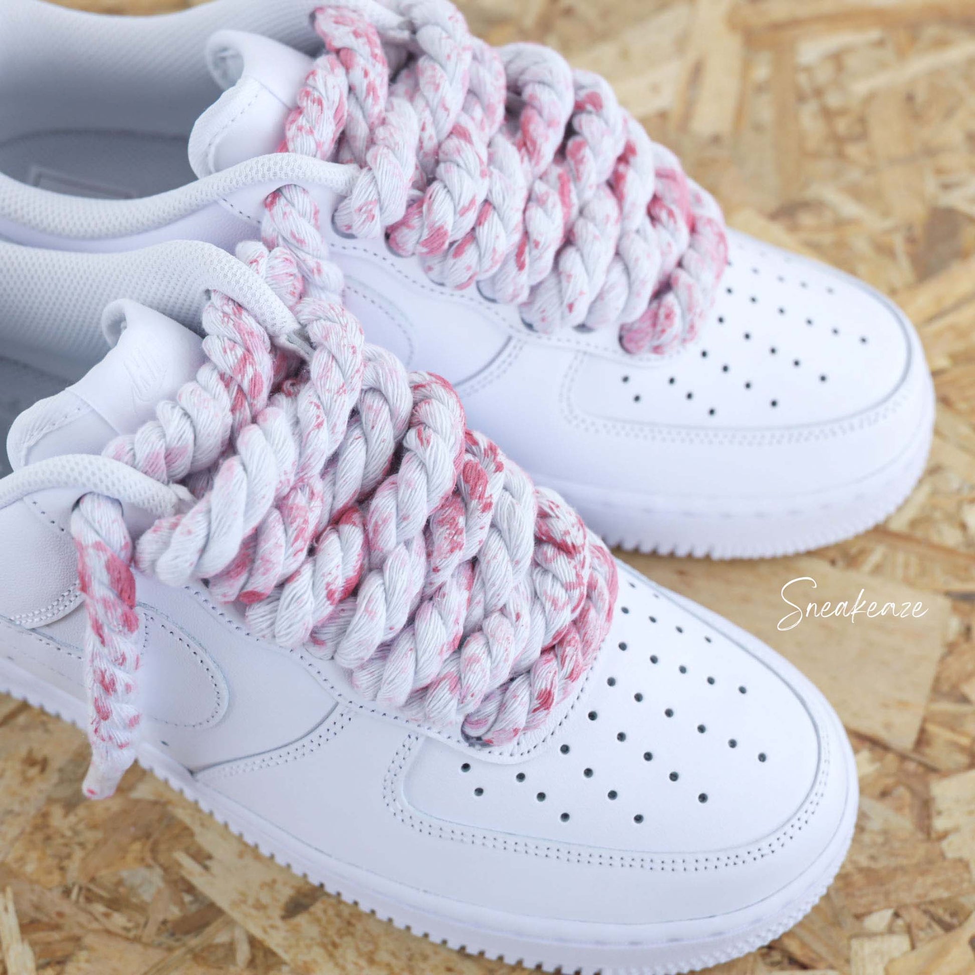 Baskets nike Air Force 1 custom rope laces - gros lacets corde splash rose sneakeaze customs
