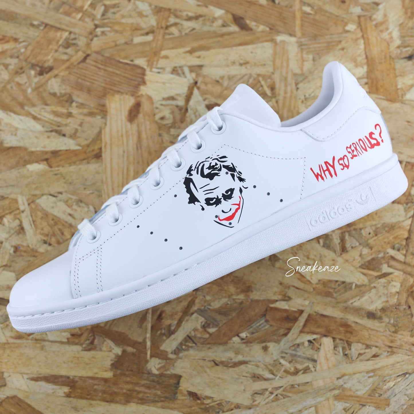 baskets Adidas Stan smith customs joker et batman de l'univers DC Comics - sneakeaze customs