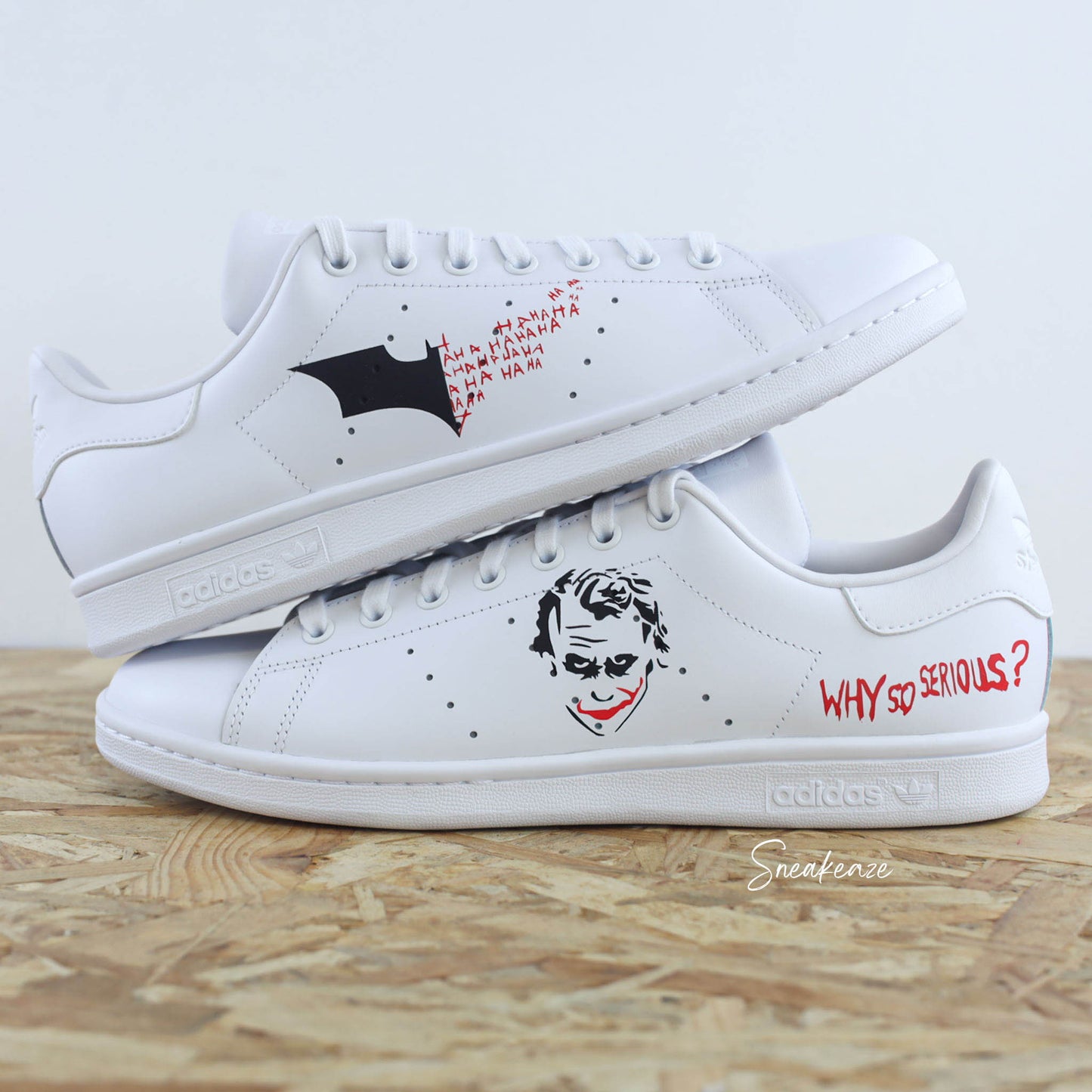 baskets Adidas Stan smith customs joker et batman de l'univers DC Comics - sneakeaze customs