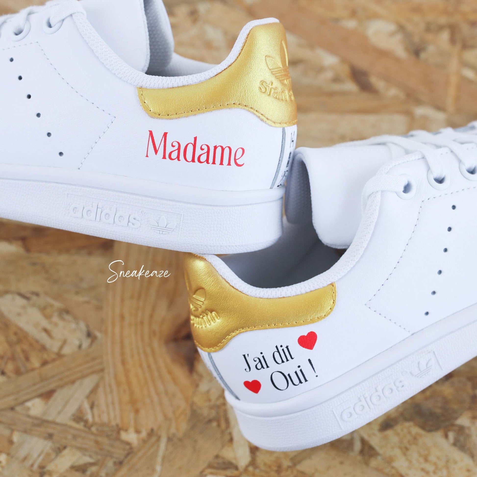 Madame Monsieur doré - Stan Smith custom mariage - SNEAKEAZE CUSTOMS