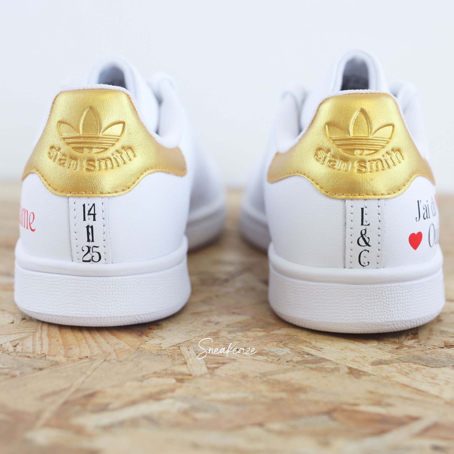 Madame Monsieur doré - Stan Smith custom mariage - SNEAKEAZE CUSTOMS