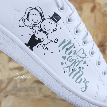 Baskets Adidas Stan smith custom - modèle mariage inscription de la date et de "mr and mrs"  vert de gris sneakeaze customs skz wedding