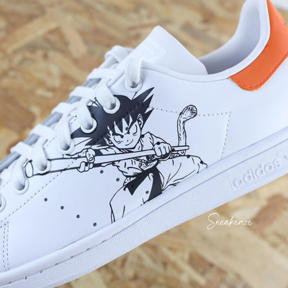 baskets adidas stan smith custom dragonballZ dbz goku dessin peint à la main sneakers pour homme et femme sneakeaze custom skz