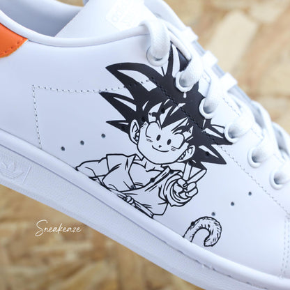 baskets adidas stan smith custom dragonballZ dbz goku dessin peint à la main sneakers pour homme et femme sneakeaze custom skz