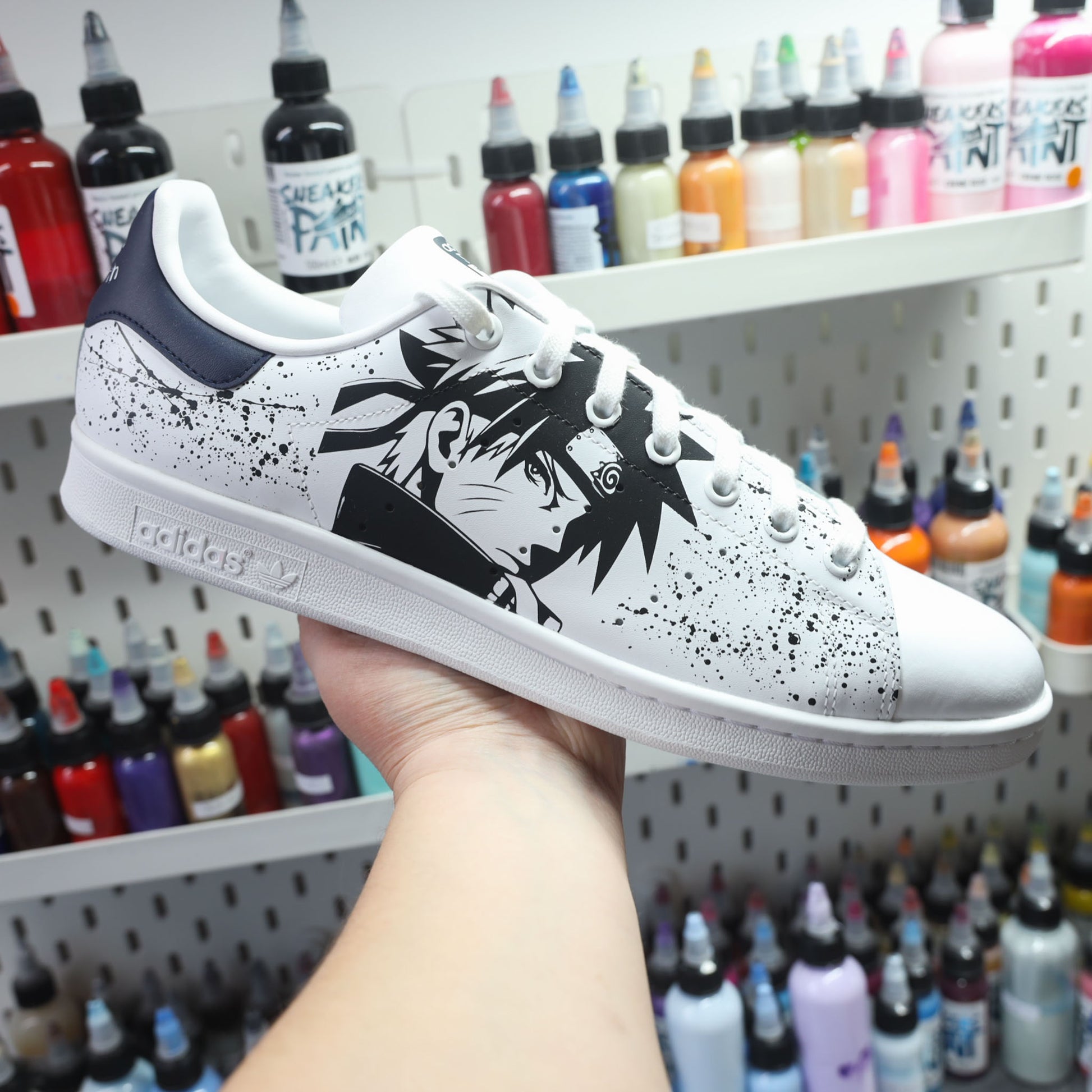 baskets adidas stan smith custom itachi naruto kakashi sasuke sneakers manga akatsuki - sneakeaze custom