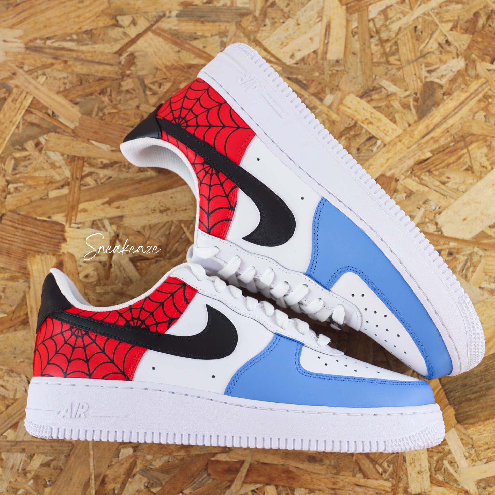 nike Air force 1 custom spider - Baskets personnalisées rouge et bleu thème l'homme araignée unisexe
