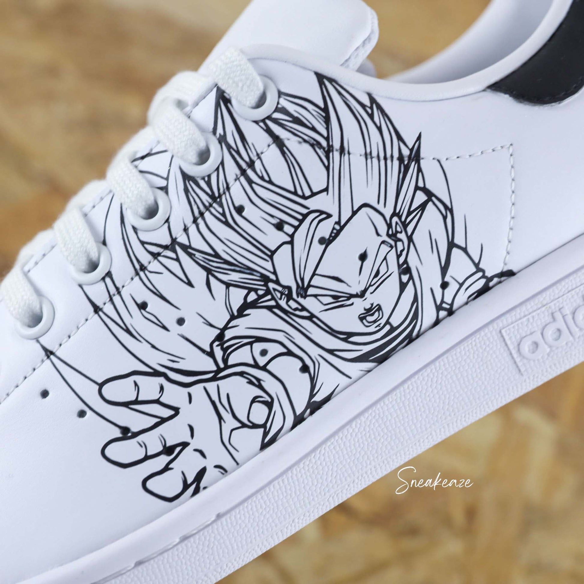 baskets adidas stan smith custom dragonballZ dbz son goku et son gohan dessin peint à la main sneakers pour homme et femme sneakeaze custom skz