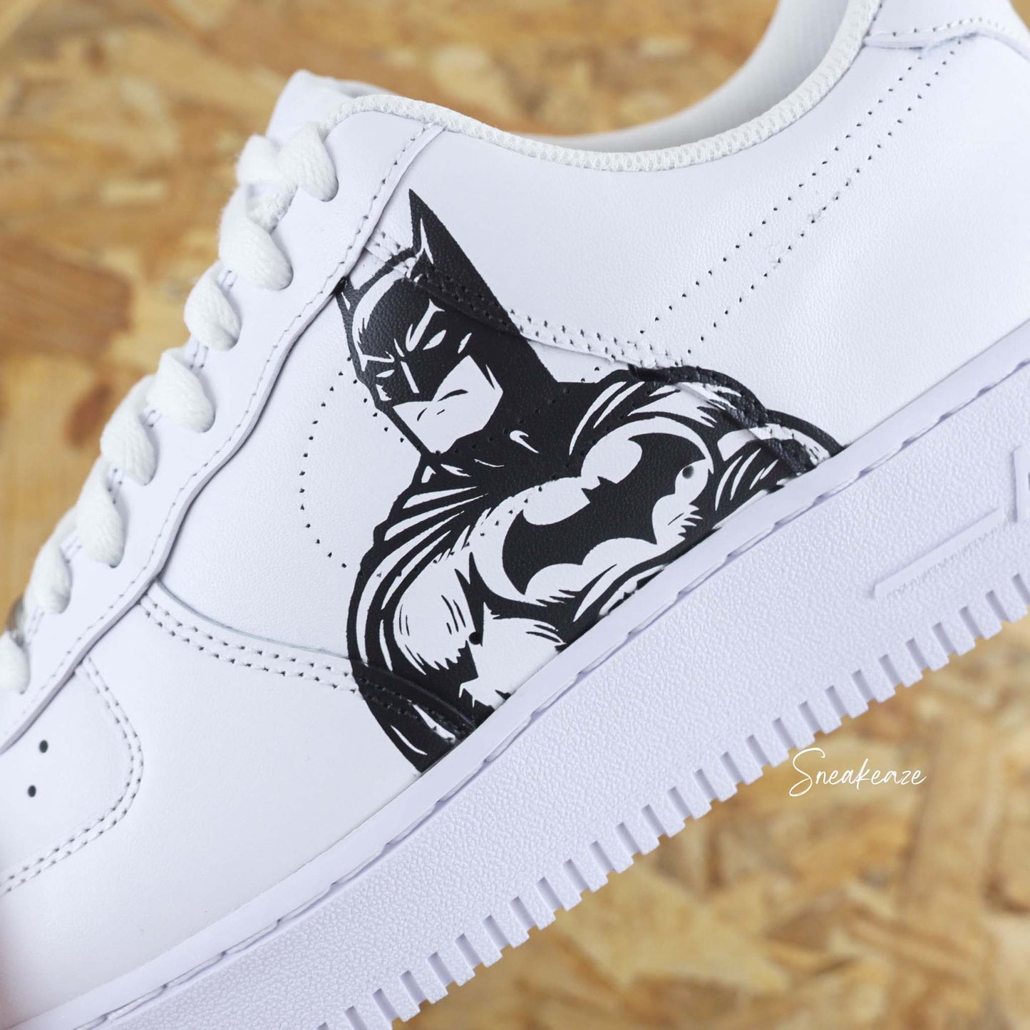 baskets nike Air force 1 personnalisées - sneakers custom batman splash DC comics le joker sneakeaze skz custom