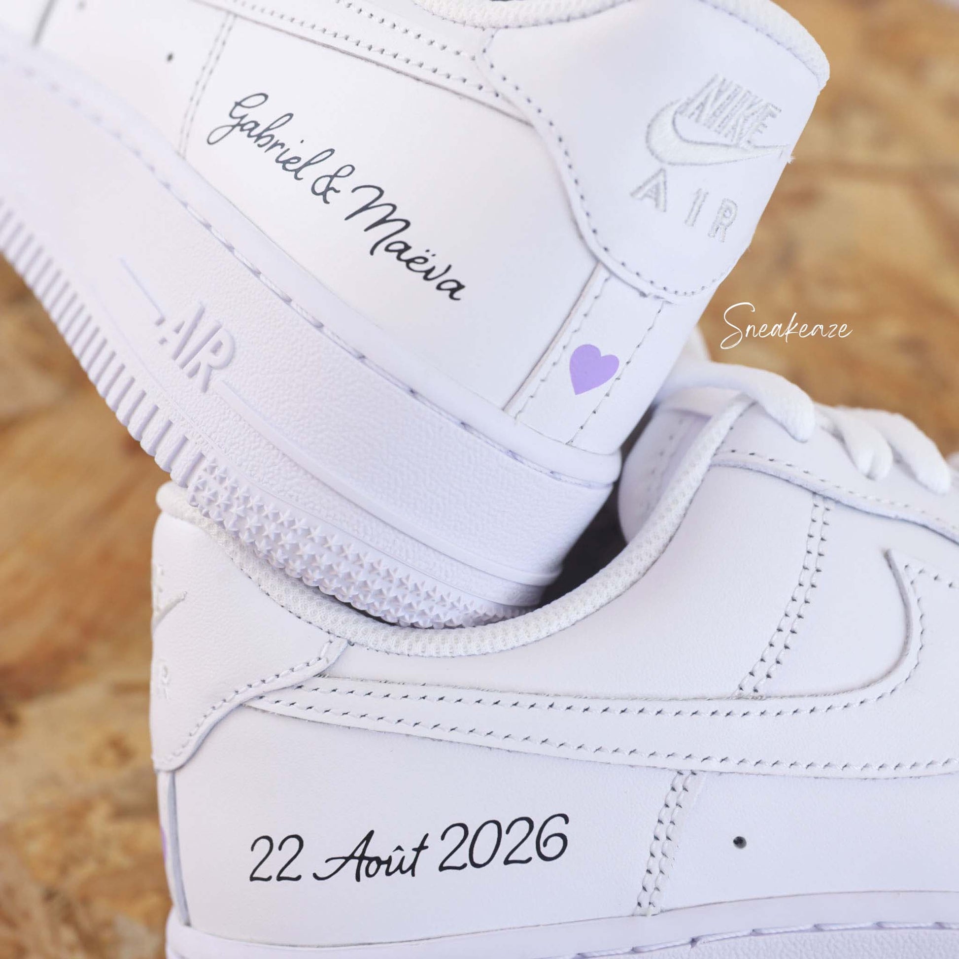Coeur talon - Air Force 1 custom - SNEAKEAZE CUSTOMS