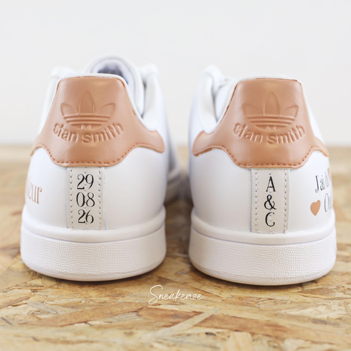baskets Adidas stan smith mariage personnalisées - wedding day personnalisation prénoms des futurs mariés et initiales sur le thème de l'amour - sneakeaze customs skz