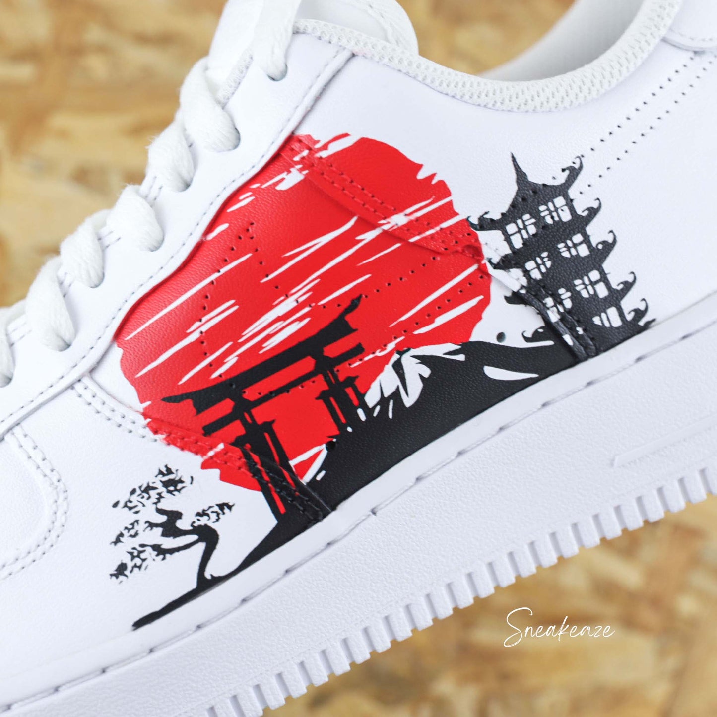 Air Force 1 custom blanche design japonais samouraï torii soleil rouge sneakeaze customs