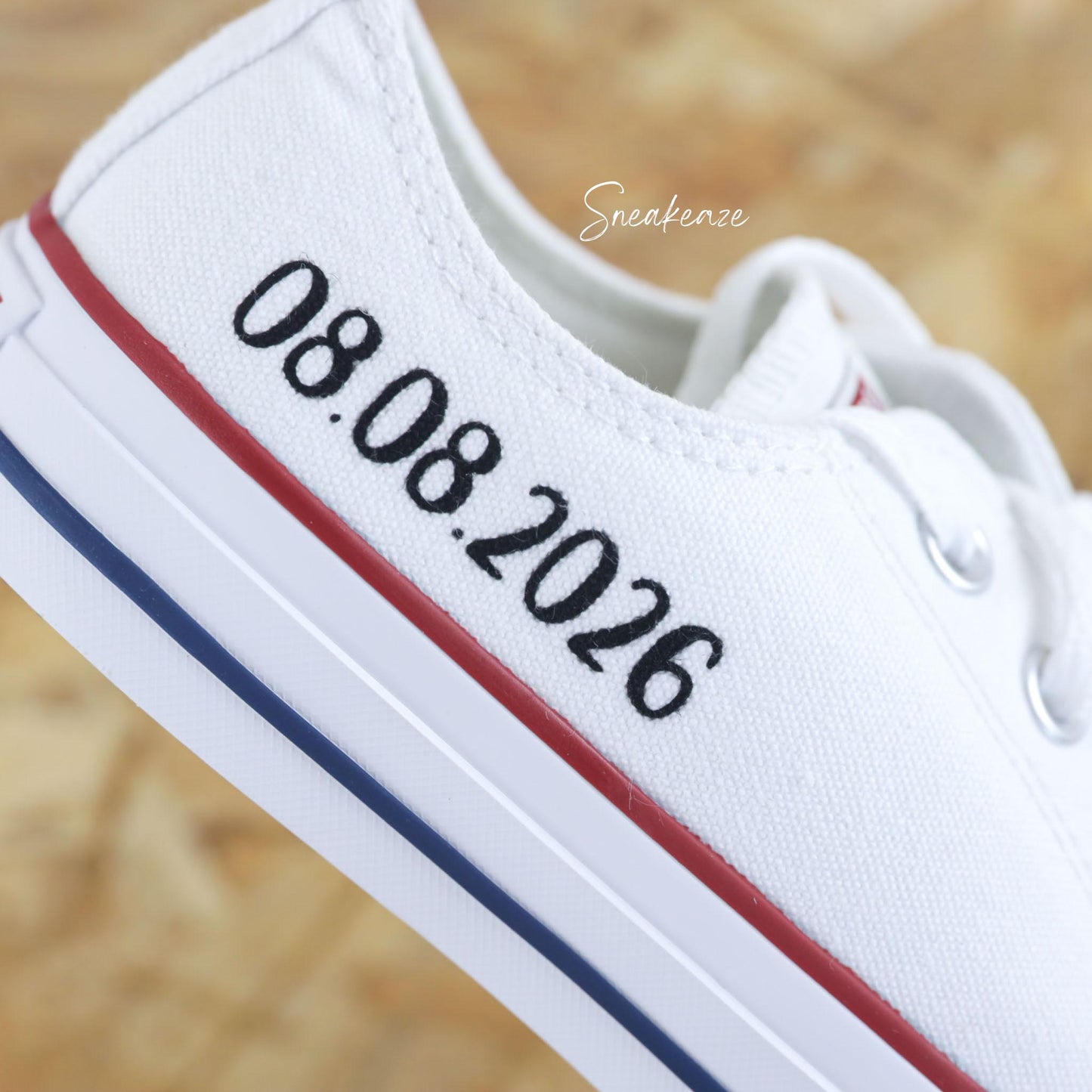Just Married et date (typographie au choix) - Converse custom mariage