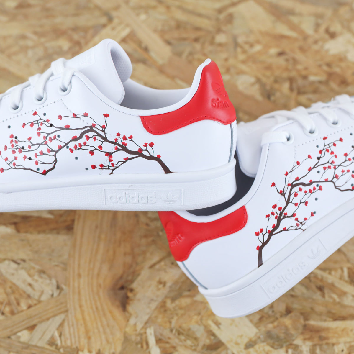 baskets adidas stan smith custom sakura cherry blossom rouge sneakers skz sneakeaze