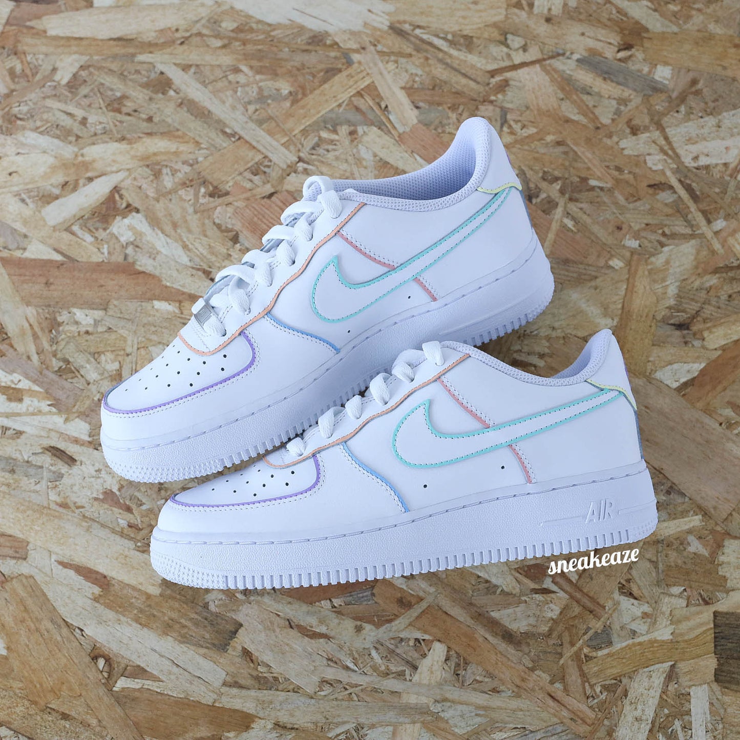 Outline - Air Force 1 custom - SNEAKEAZE CUSTOMS