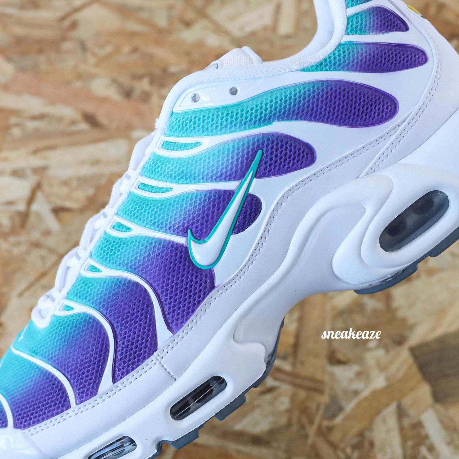 Sneakers Nike Air Max Plus tuned (TN) custom aqua Purple sneakeaze custom skz